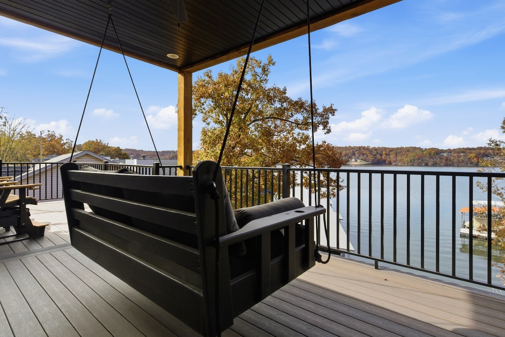 New Lakefront Home With Private Dock, Game Room & Firepit at 9MM