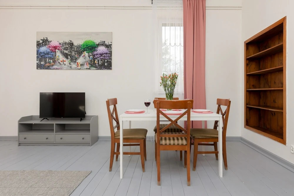Apartment Aleja Wilanowska by Renters