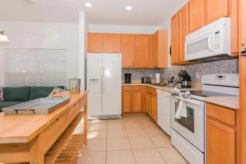 Coral Cay 2316