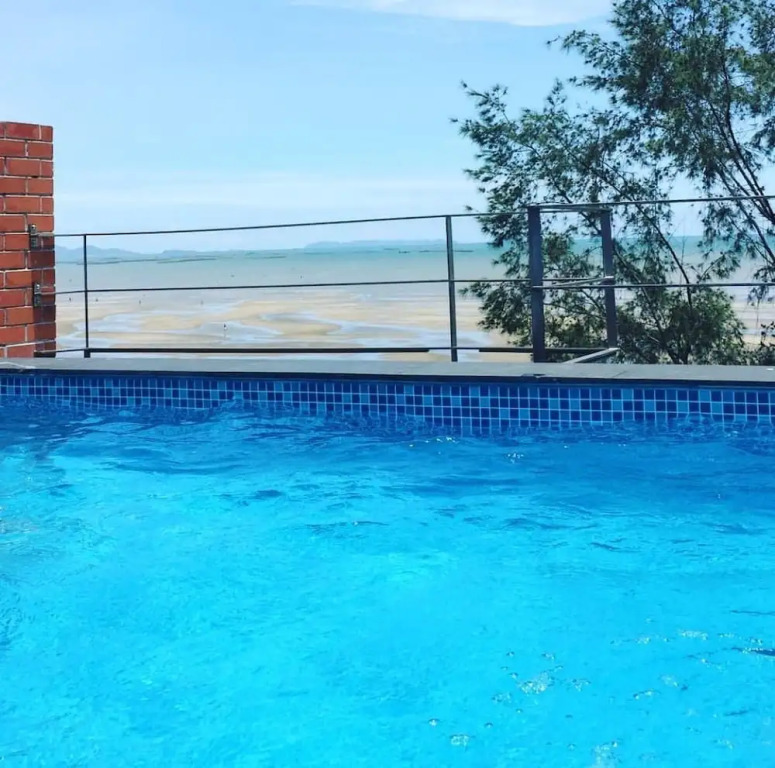 Baan Sandbox Pattaya Beachfront Villa