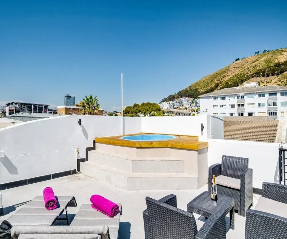 Sausalito Penthouse in Cape Town