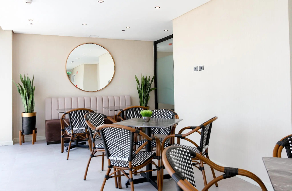 Privato Makati