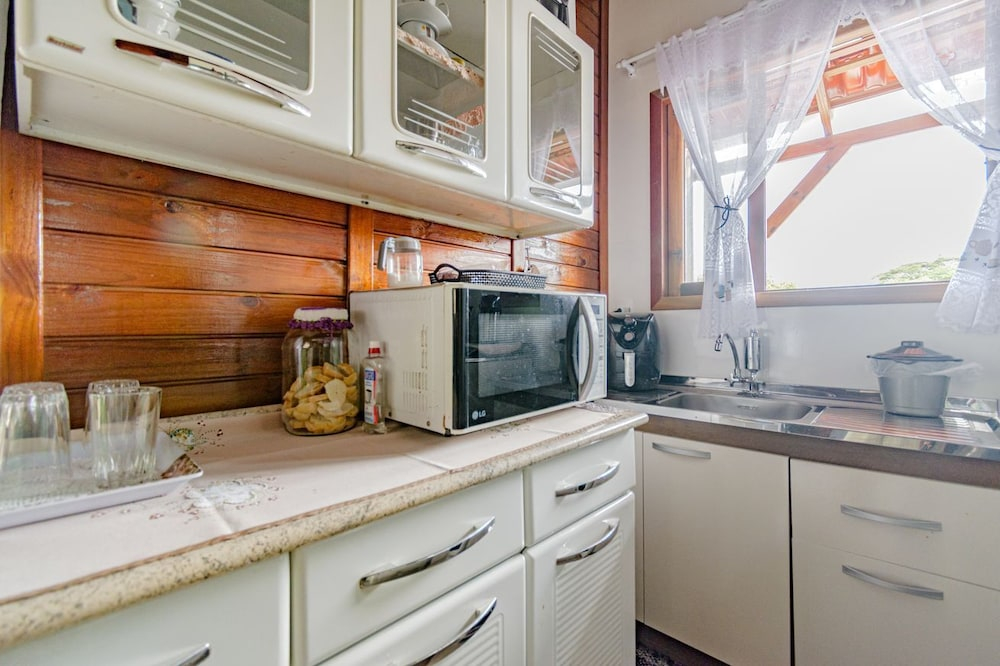Casa p 5 Pessoas Perto das Praias e Beto Carrero