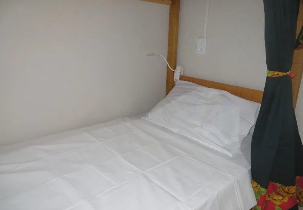 Z-18 Hostel