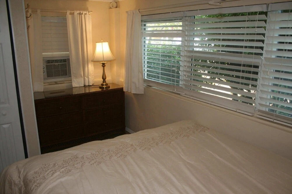 Bay Mar Bungalow 1 in Fort Myers Beach