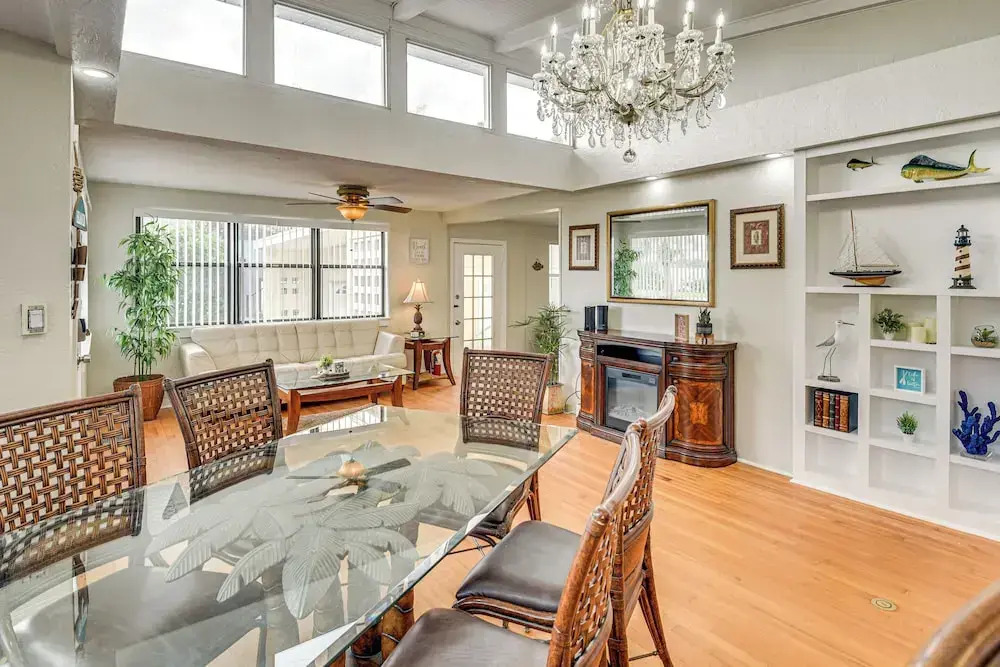 3 Mi to Beach & Boardwalk: Riverfront Daytona Home