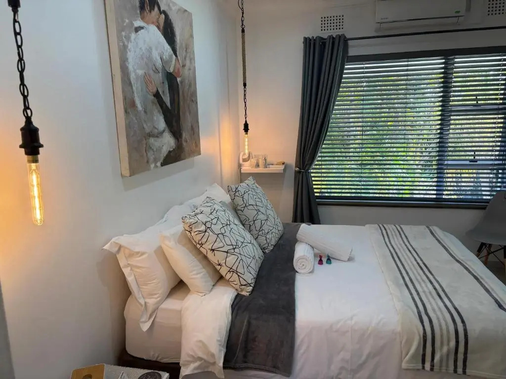 Luxury Upmarket Guesthouse 20 on 4th