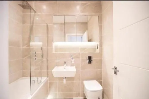 Apartment Town Centre - 2 bed, 2 bath
