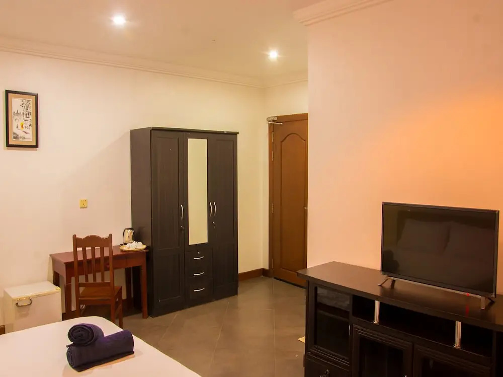 Monysunita Angkor Home