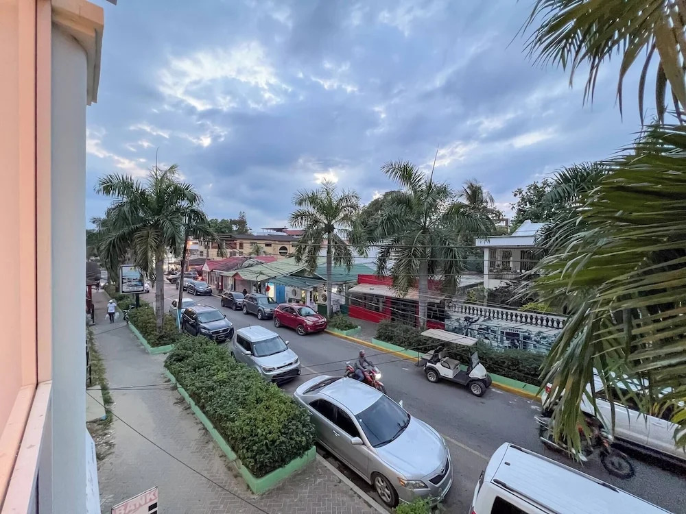 Plaza Achim 7, Luxury Apt 250m From Sosua Beach!