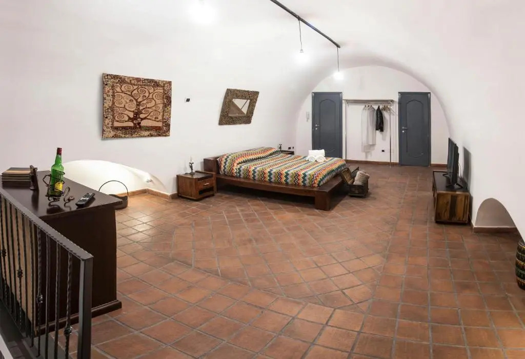 The Rock Apartment in Napoli