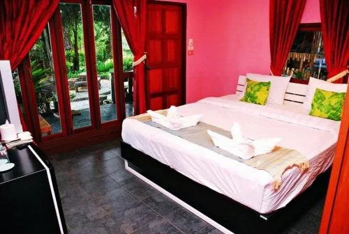 Finderland Resort