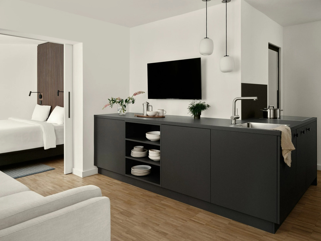 Bob W Munich Schwabing