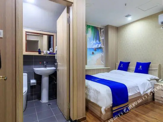 Super 8 Hotel Premier (Beijing Shangdi Qinghe Xiaoying Bridge)