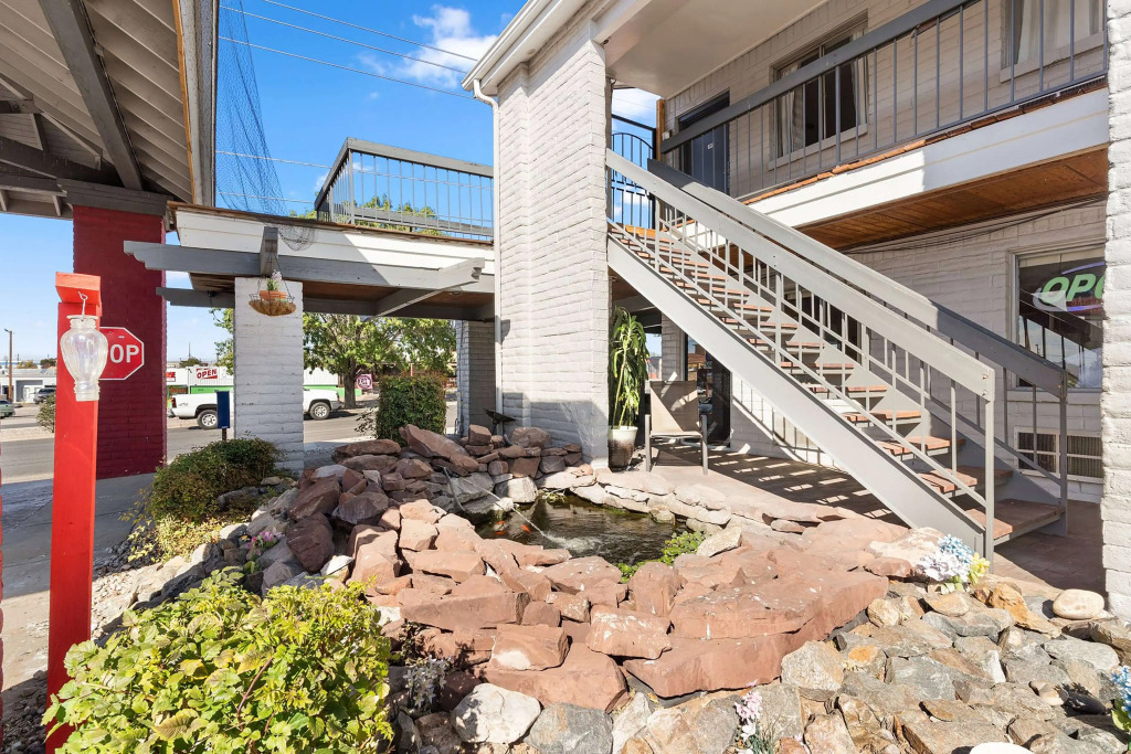 Days Inn by Wyndham Albuquerque Northeast