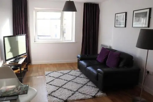 Quayside Serviced Apartments