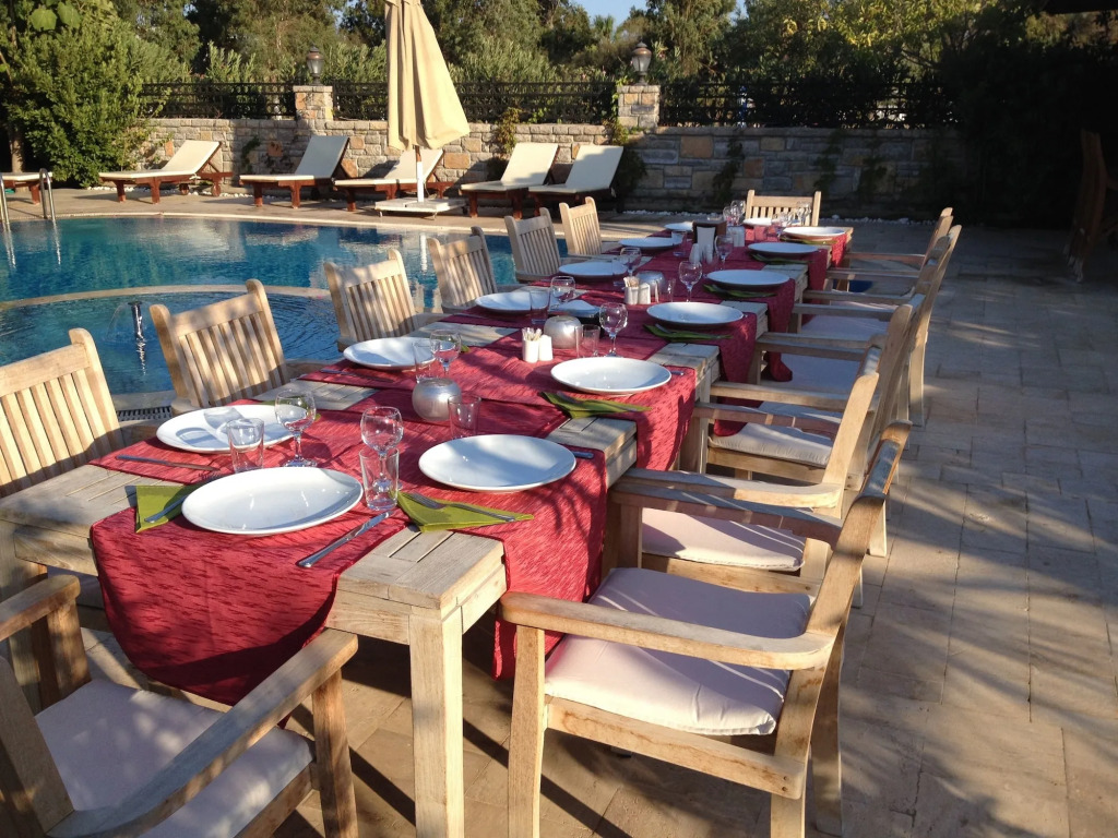 Villanaz Apart Hotel