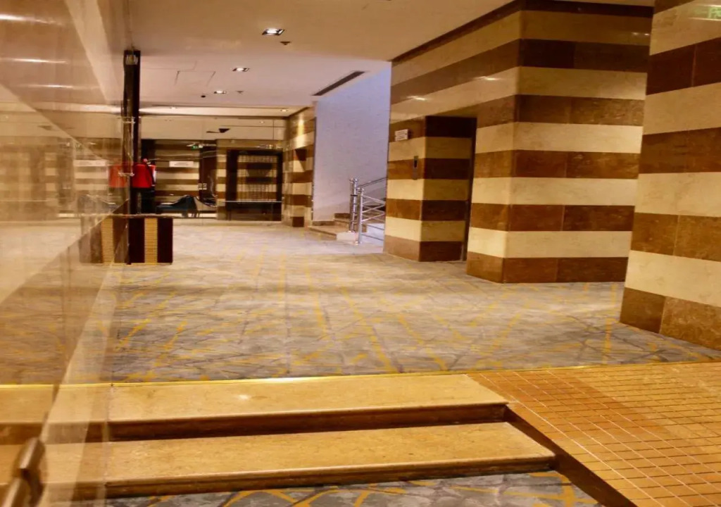 Damas Hotel