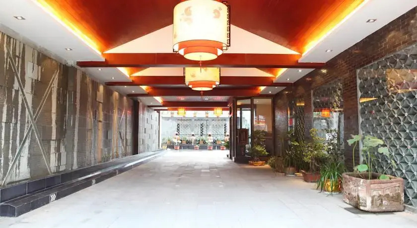 Yijia Hotel Du Jiang Yan Xin Ma Road Branch
