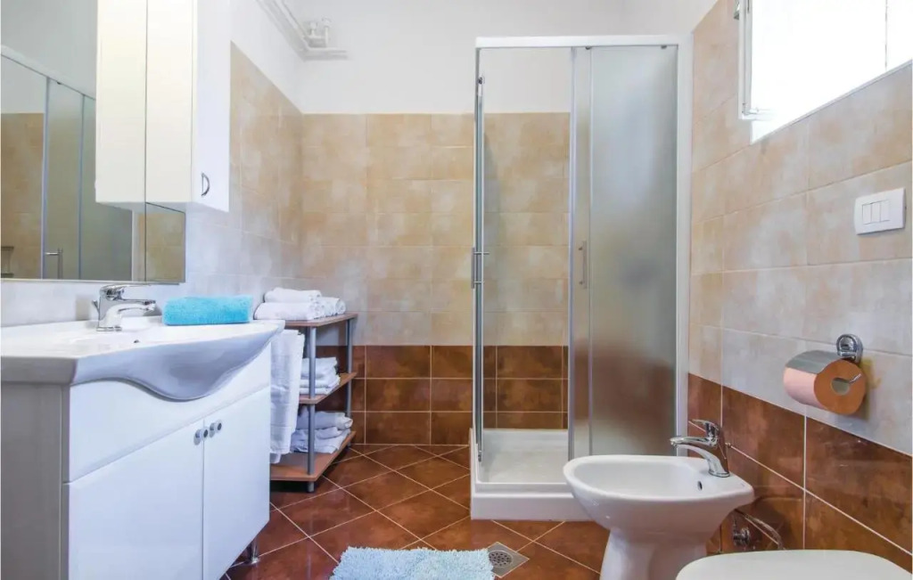 Three-Bedroom Holiday Home Krsan With An Outdoor Swimming Pool 07