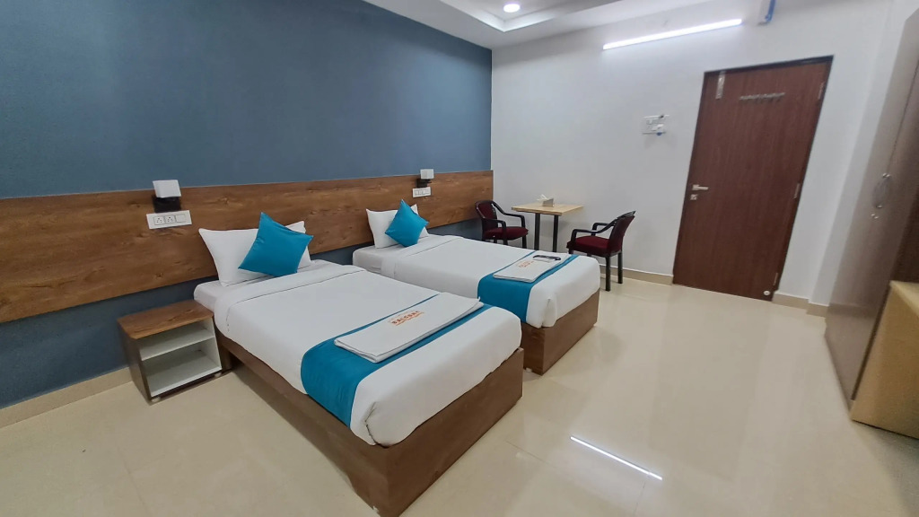 The Balcony Hotel