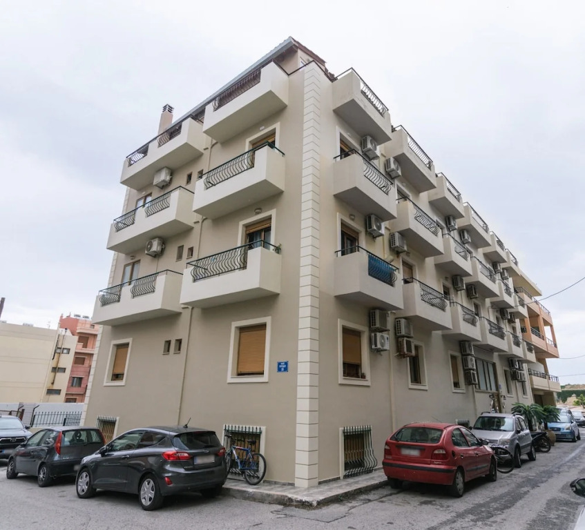 Alcyone Studios and Apartments