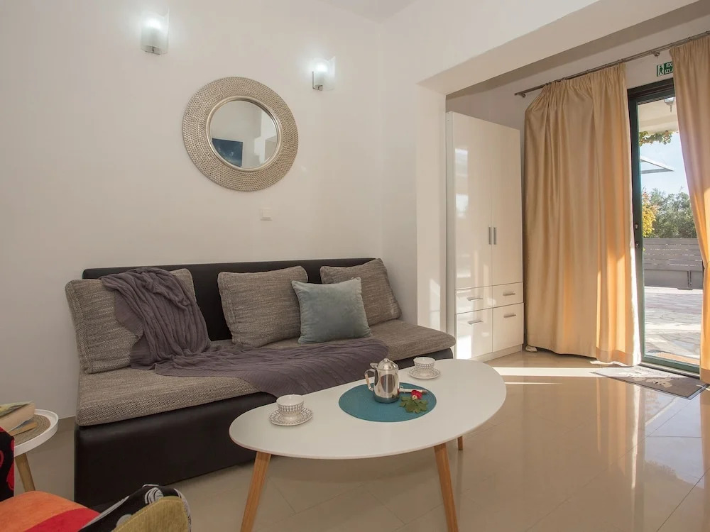 Wonderful 5 bedroom villa with private swimming pool, amazing sea view terrace