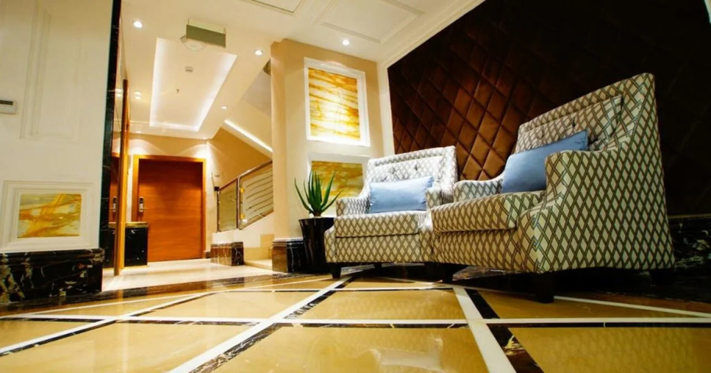 Al Muhaidb Residence Al Takhasossi 1 - Economic