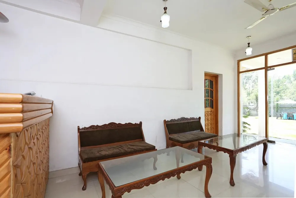 OYO 4759 Nishat Hill Resort