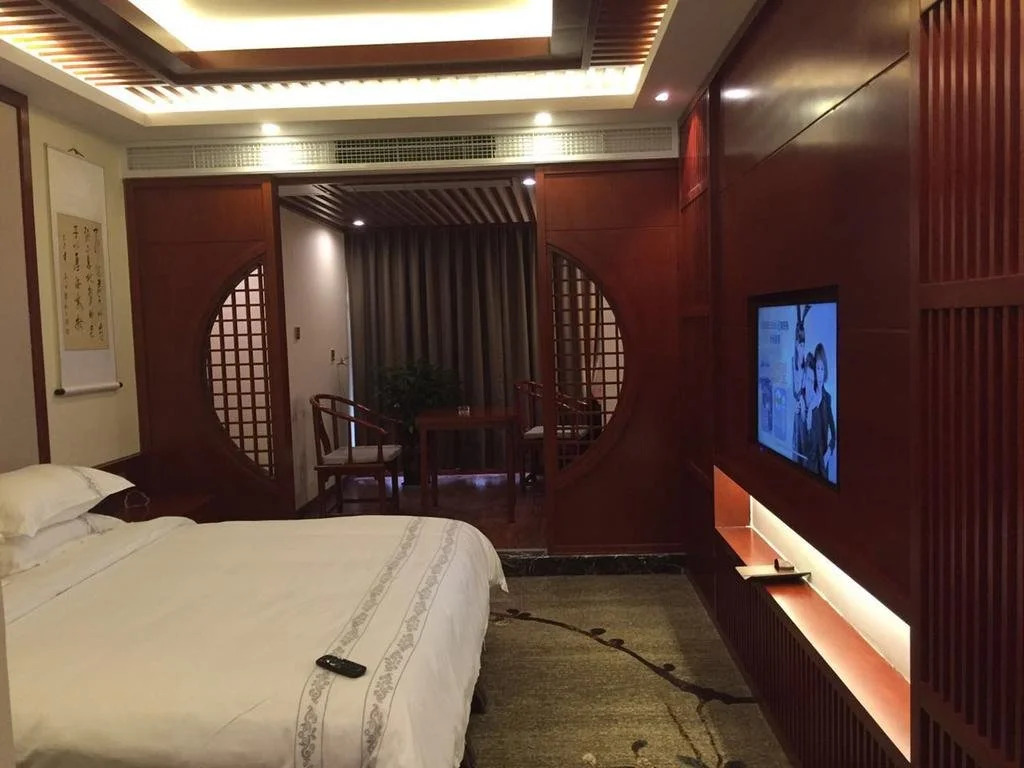 Mingshan Hotel