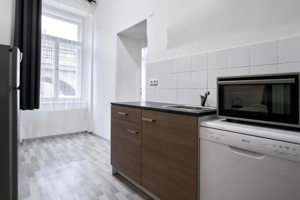 Archibald Flats Prague