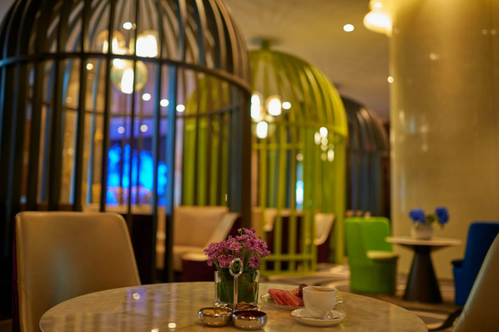 Hualuxe Leshan, an IHG Hotel