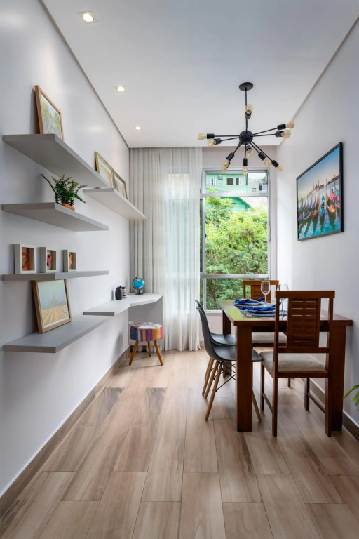 Modern in Copacabana | SC305LT Z3
