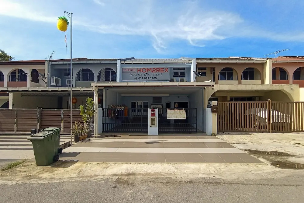 OYO HOME 90261 Hom2rex Kuching Homestay