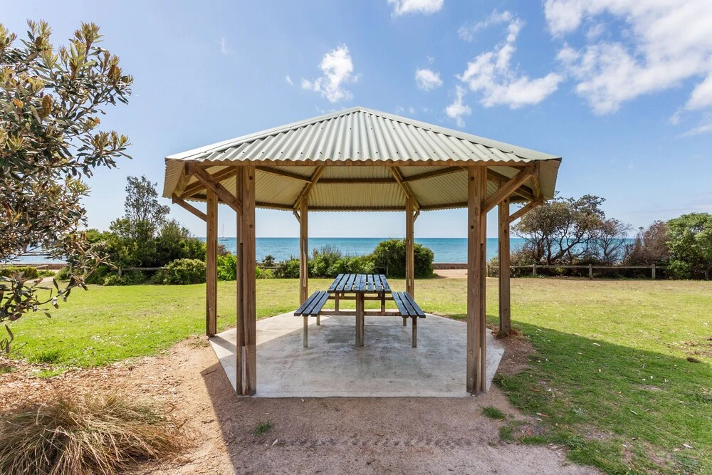 DROMANA Walk to Beach & Shops. Table Tennis + Netflix