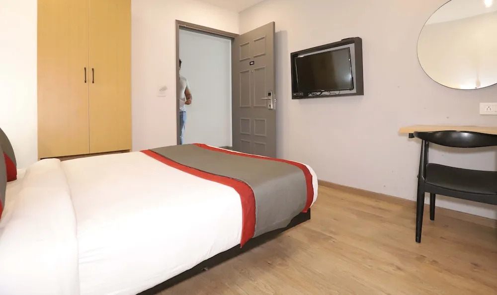 Qotel Hotel IP Residency