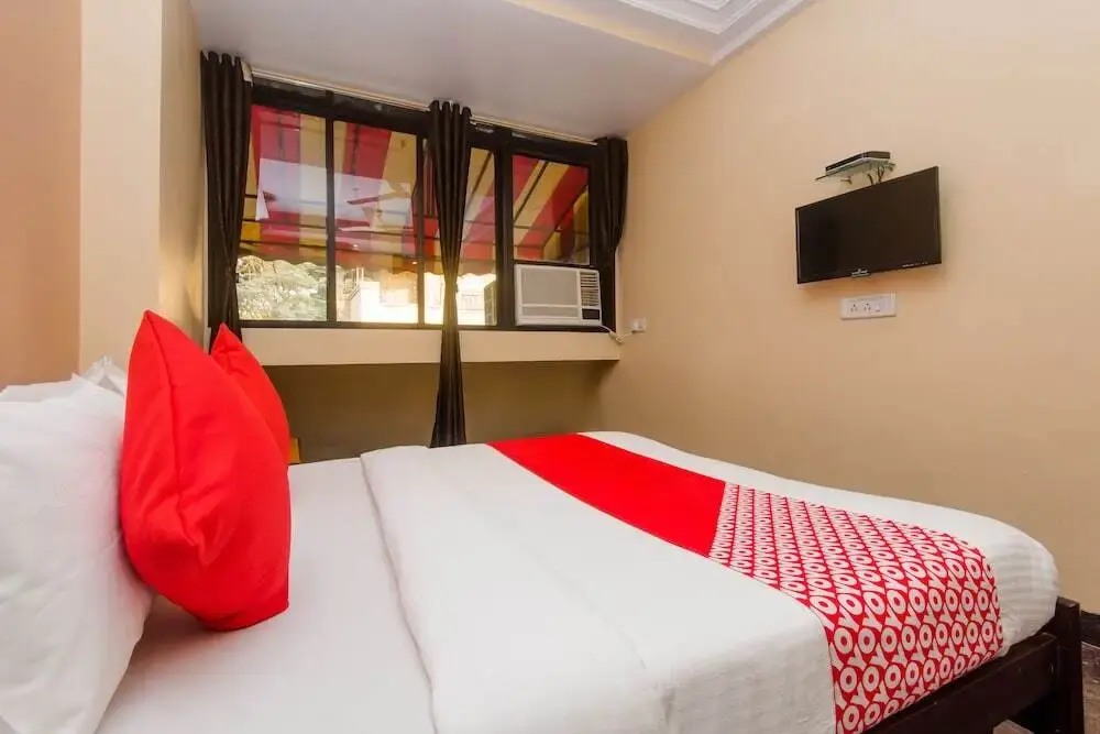 Hotel Shubham by OYO Rooms