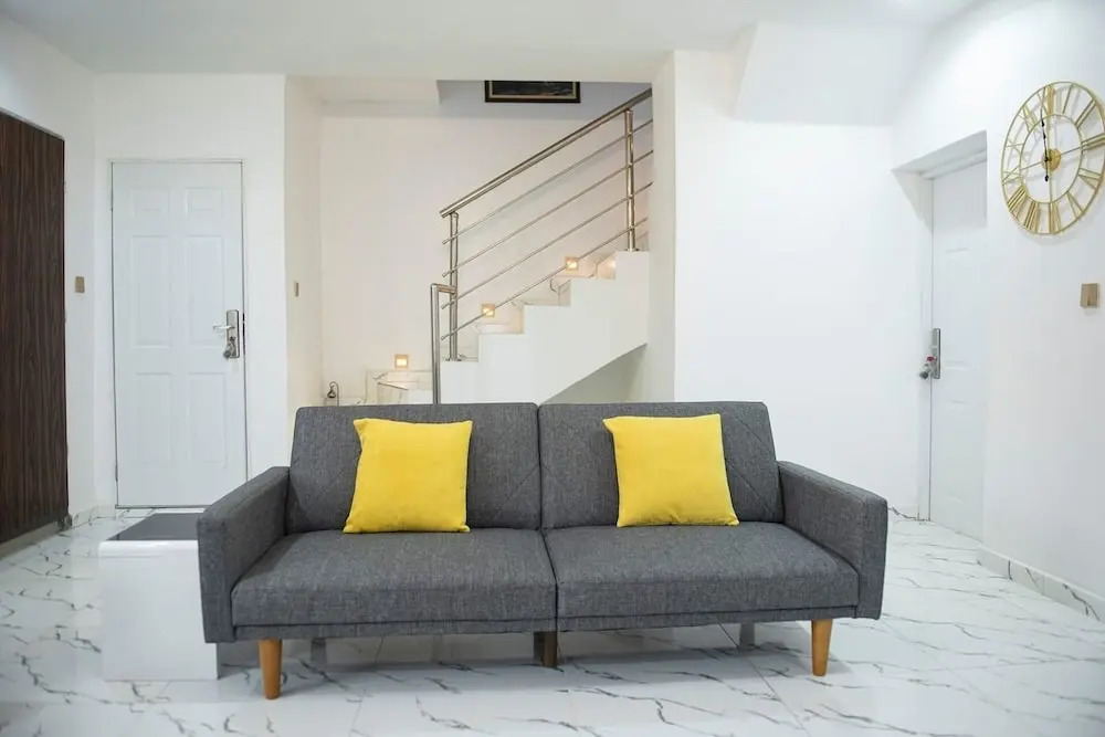 Luxury 3 Bedroom Apartment With Wifi