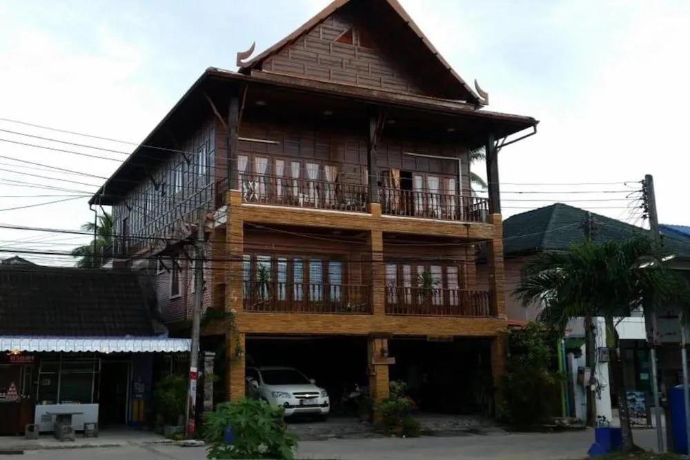 Ice Kamala Beach Hotel