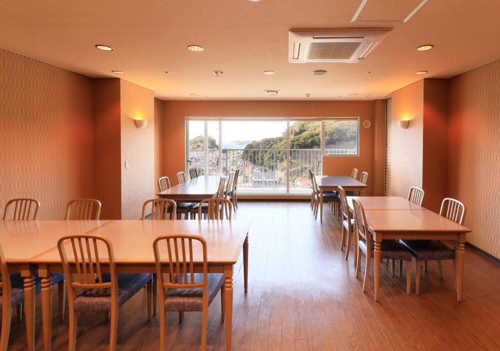 Katsuura Hilltop Hotel & Residence