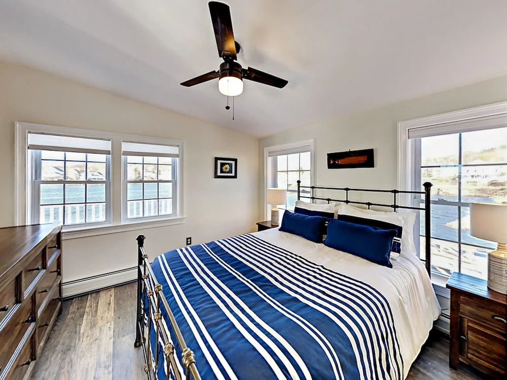 15C Atlantic Ave Condo 2 Bedrooms 2 Bathrooms Condo