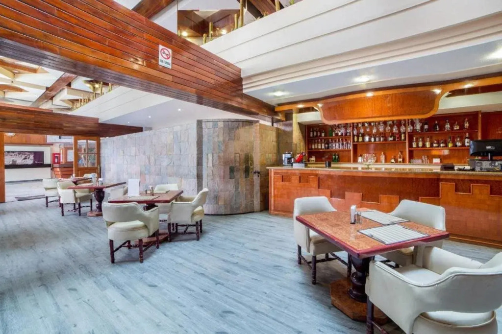 Hotel Escala Central del Norte