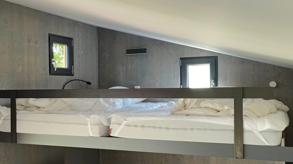 Tiny House an Zwei Naturteichen - Ruhe, Kamin & Terrasse Nahe Dresden - Best Price!