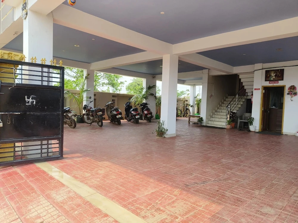 Goroomgo GD Stay Inn Bhubaneswar