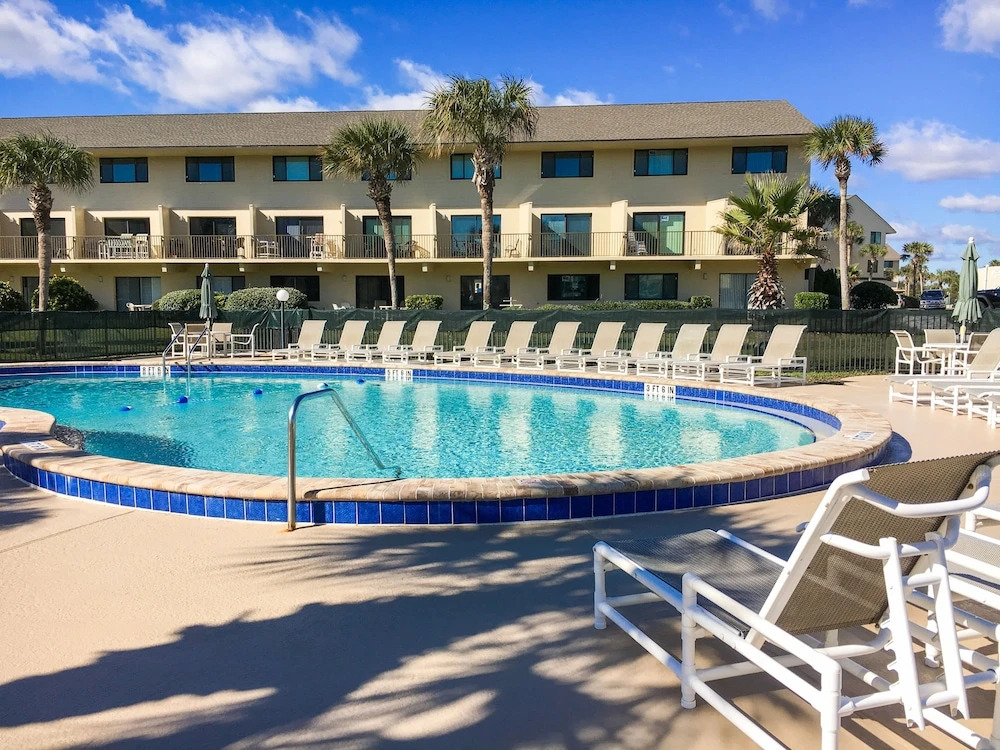 A1A South Unit 223 - 2 Br Condo