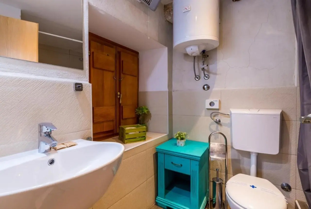 Historical City Center Apartment