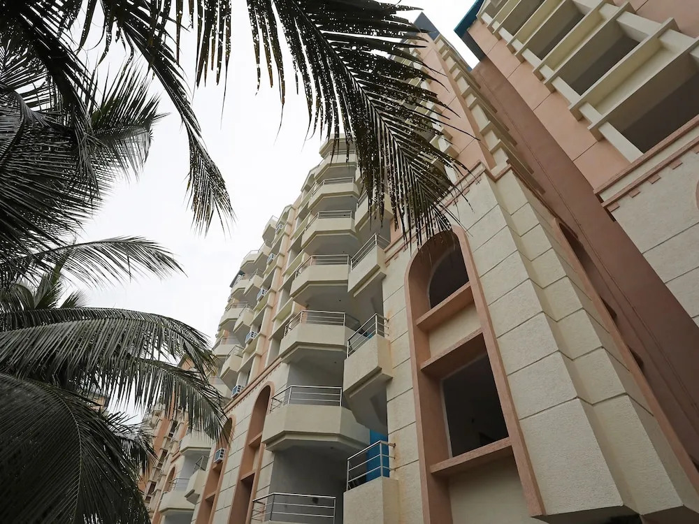 OYO 17418 Hotel Pipul