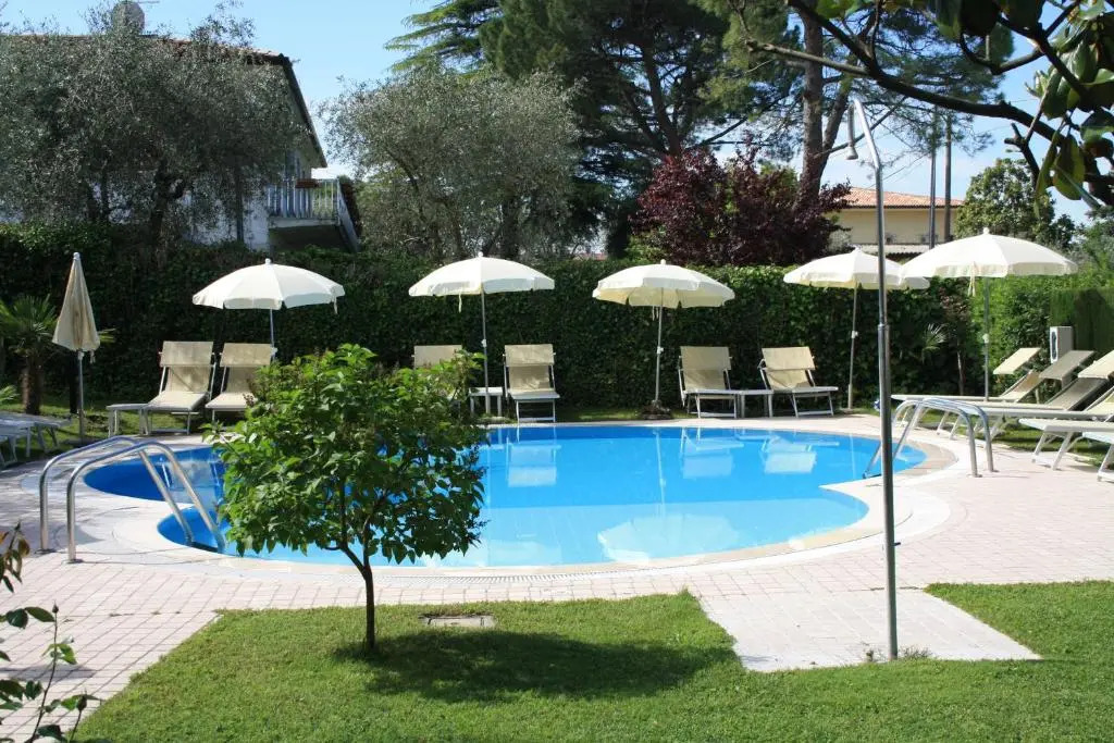 Hotel Eden