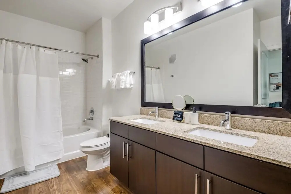 Luxury 2B Near Toyota HQ, The Star, Legacy West