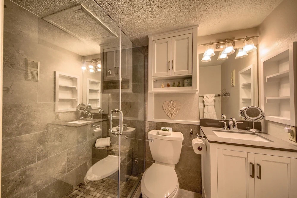 Sweet Retreat RRC A203 2 Bedroom Condo by RedAwning